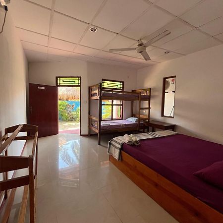 Crystal Bay Hotel Arugam Bay Buitenkant foto