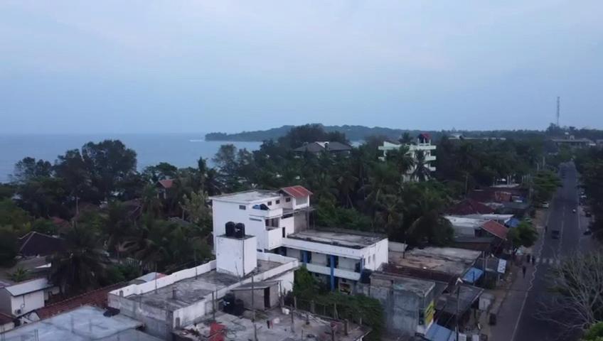Crystal Bay Hotel Arugam Bay Buitenkant foto