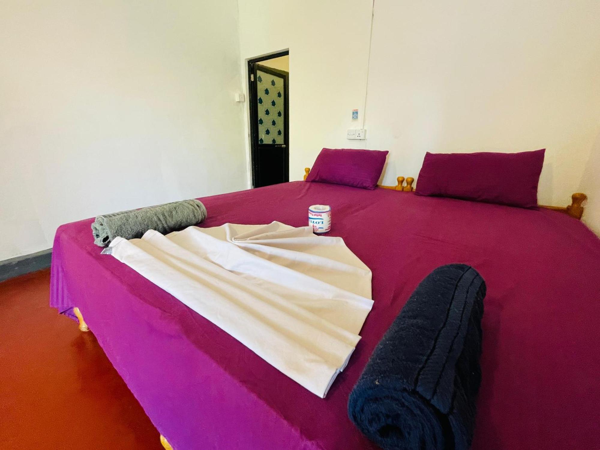 Crystal Bay Hotel Arugam Bay Kamer foto